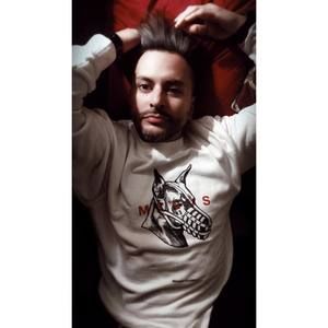 Meet your Posher, Carlos